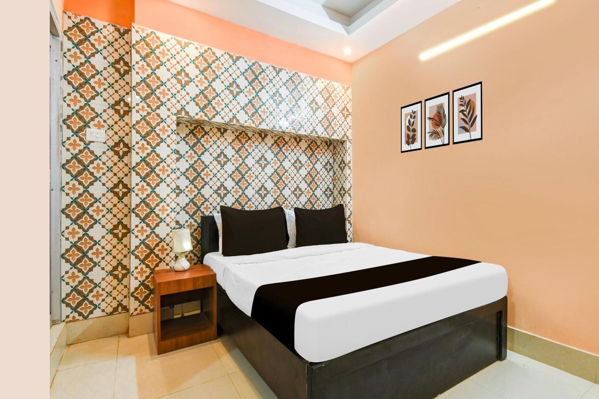 Super Hotel O Dakshin Dwar Formerly Radha Krishna Niwas Puri Zewnętrze zdjęcie